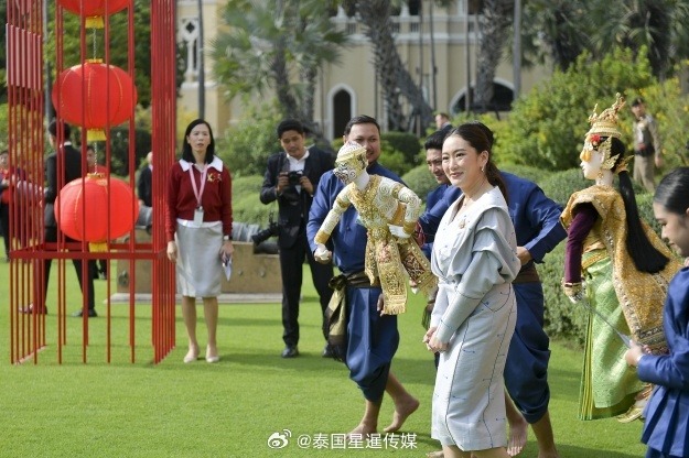 不俗